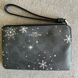 Coach Navy Blue Snowflake Signature Wristlet